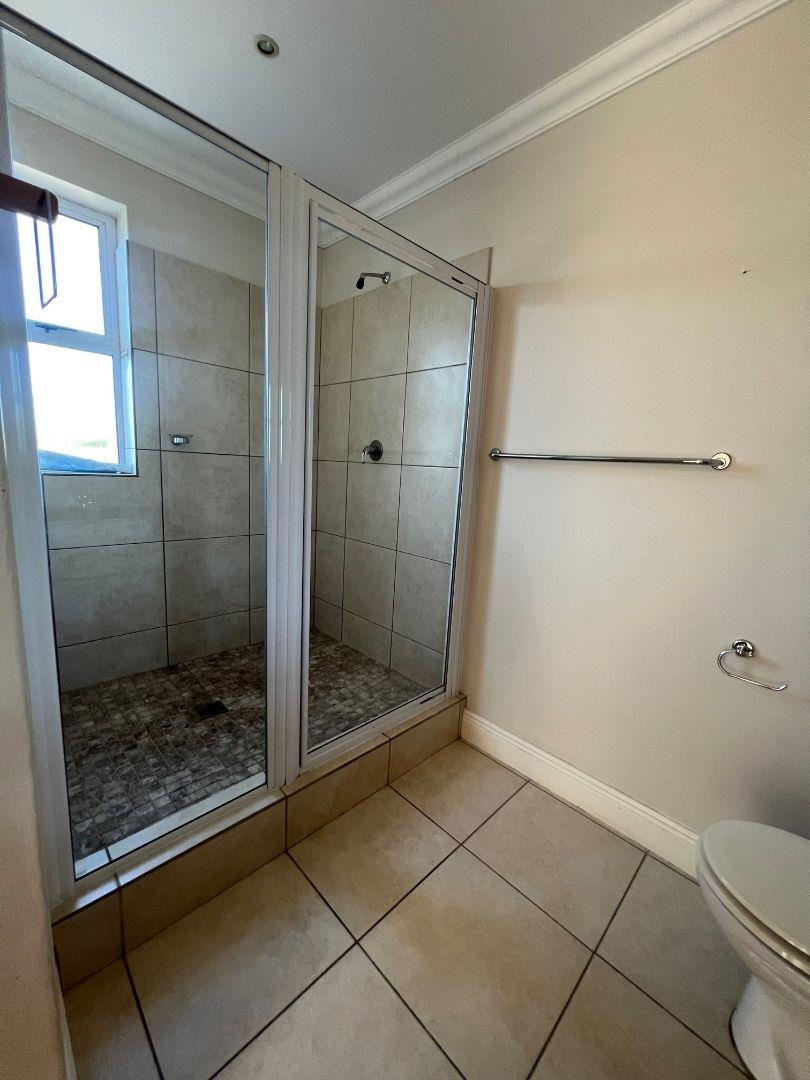 To Let 2 Bedroom Property for Rent in Humewood Eastern Cape